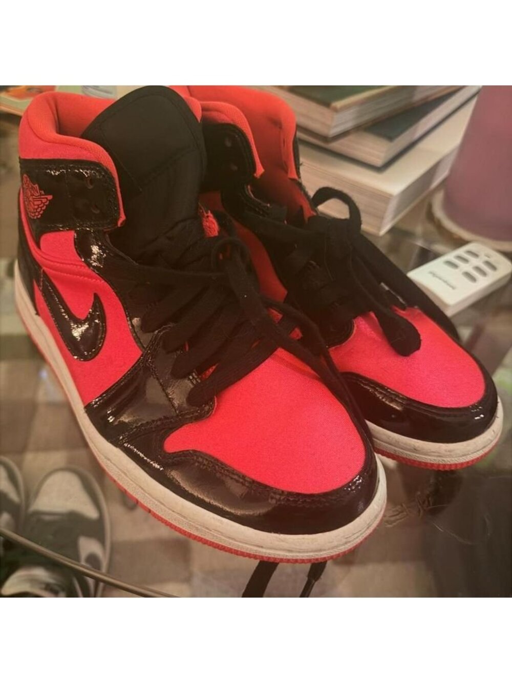 Jordan 1 Retro Mid in Women's Satin Red and Black